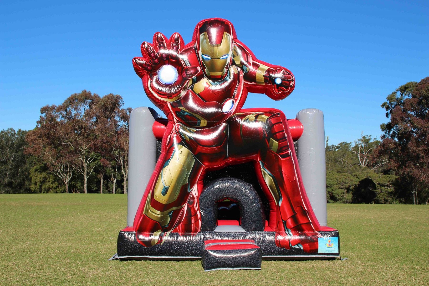 赤いインフレータブル商業 13 × 13 インフレータブルジャンプ城送風機弾むアストル