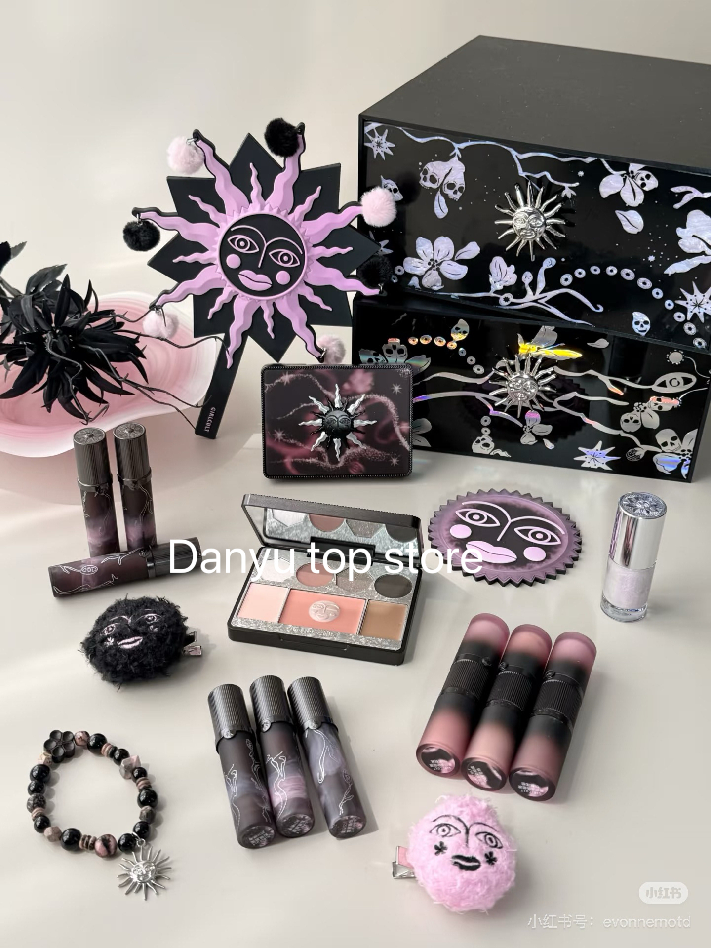 Girlcult ピーチ ピーチ ブロッサム スプリング アリン ギフト ボックス リップグロス アイシャドウ ブラッシュ コンター コンクリア 多目的プレート