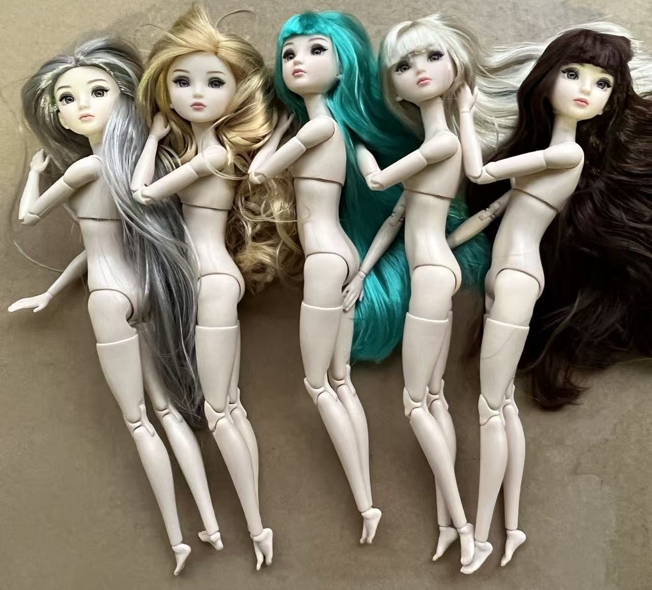 1/6 クラシックメイクアップガール人形ヘッドスーパーホワイト女性グッズ人形ヘッドフィギュア長い髪と 3D 目人形用