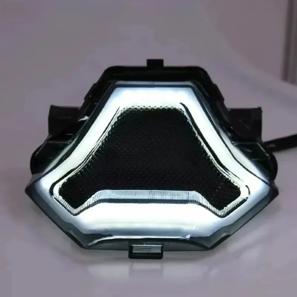オートバイ LED テールライトターンシグナル LED テールライトブレーキストップライト YZF R3 R25 Y15ZR MT07 FZ07 LC150