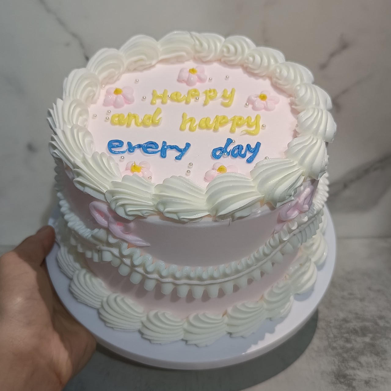 6 インチシミュレーション誕生日ケーキフェイクケーキモデルベーキングショップディスプレイ写真撮影小道具デザート装飾品 DIY 誕生日パーティーの装飾