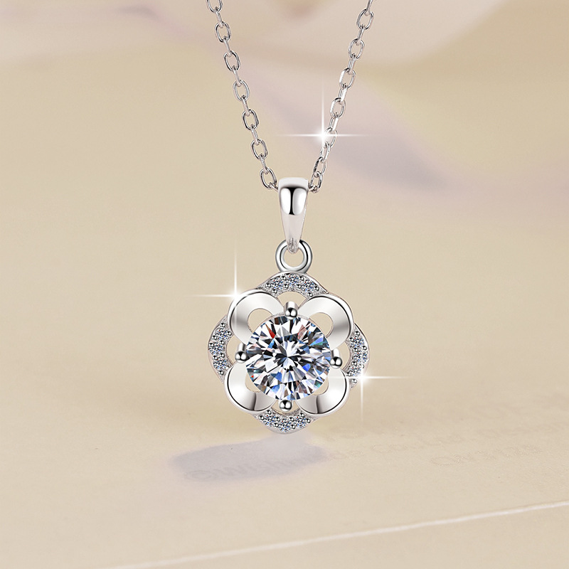 ライト ラグジュアリー ファッション 鎖骨チェーン レディース 1CT モアサナイト PT950 プラチナ - 1CT モアッサナイト、プラチナ チェーン、オフィス多用途