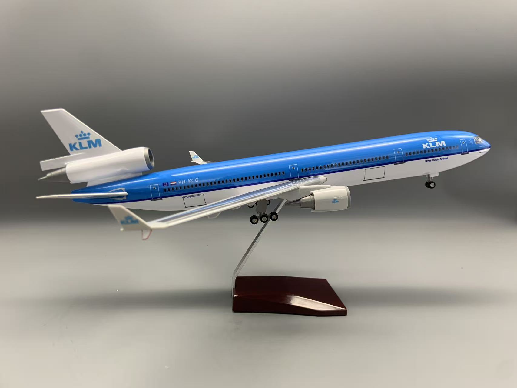47 センチメートル樹脂 1:130 スケール航空機 KLM オランダ航空 MD-11 旅客機モデルダイキャスト飛行機のおもちゃシミュレーションライト付き