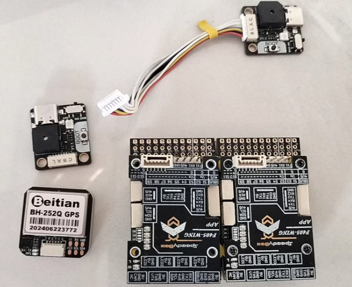 MATEK H743-SLIM V3 F405-WING V2 F405-WMN SpeedyBee F405 WING APP 固定翼フライトコントローラー Ardupilot VTOL RC 飛行機用
