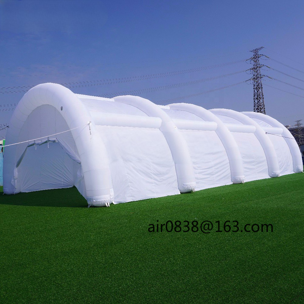 ドームインフレータブルアーチトンネルテントイベント建物スポーツテニスコートパビリオンサッカーテント販売のためのインフレータブルエアキャノピー