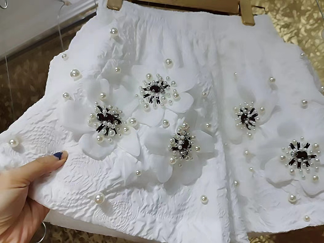 高級スタイル真珠ビーズ 3D 花ステッチ Pantalones Cortos ワイドレッグショーツ女性のショートパンツ弾性ウエストショートパンツ