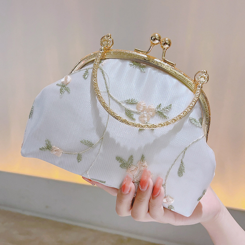 中国風の女性のショルダーバッグチェーンショルダークロスボディバッグプリントパーティー結婚式のイブニングバッグレディースエレガントな固体クラッチ