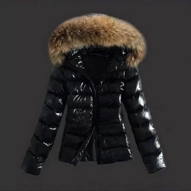 秋のジャケット女性 2024 新ファッションコート女性の光沢のある防水冬のフード付きジャケットプラスサイズダウンパーカースノーウェア