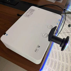5200 ルーメンの 3LCD レーザー屋外用プロジェクター、視野角 180 度、学校の子供たちに最適な移動式ドーム型インフレータブルプラネタリウム用魚眼レンズ