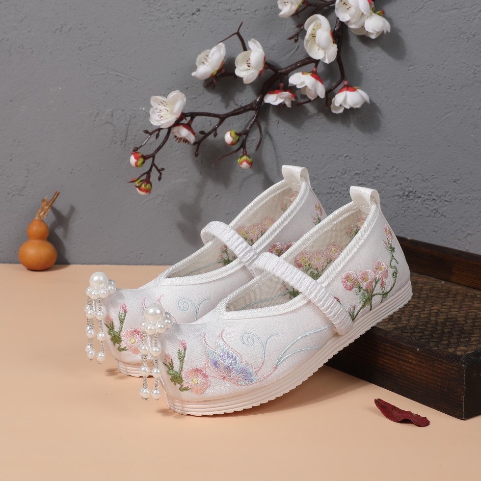 刺繍入り女の子の靴カジュアル中国風韓服布靴子供古代衣装子供のフラットパフォーマンス Zapatos ベビー
