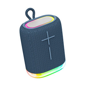 ゲーム、ステレオ、スポーツ、アウトドアサウンド、エコ360サラウンドサウンド、RGB LEDイルミネーション付きTWS対応アクティブポータブルスピーカー（携帯電話用）