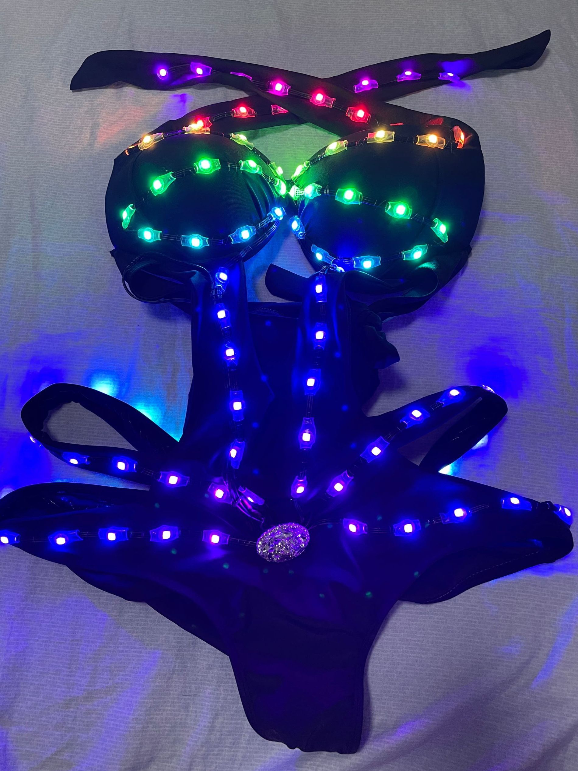 LED フルカラーライトジャケットコートジャズバー Ds 新しいセクシーなスーツ DJ ビキニナイトクラブゴーゴーリードダンサーグループダンス衣装