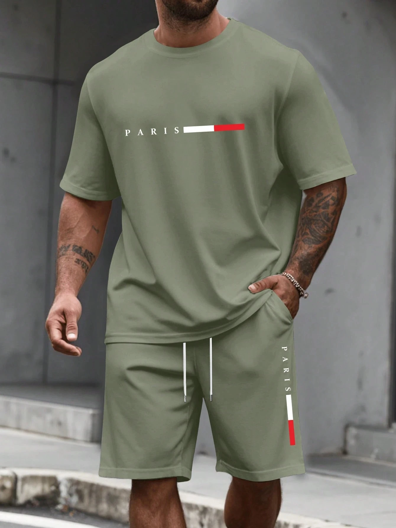 メンズトラックスーツ 2 ピース O ネック半袖シャツショーツセットメンズランニングスーツプラスサイズ Tシャツ男の服夏の Tシャツ