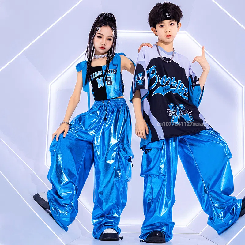 子供用ストリートダンスパフォーマンス衣装、男の子用クールヒップホップジャズダンス衣装、ファッショナブルな女の子用ドラムステージ衣装