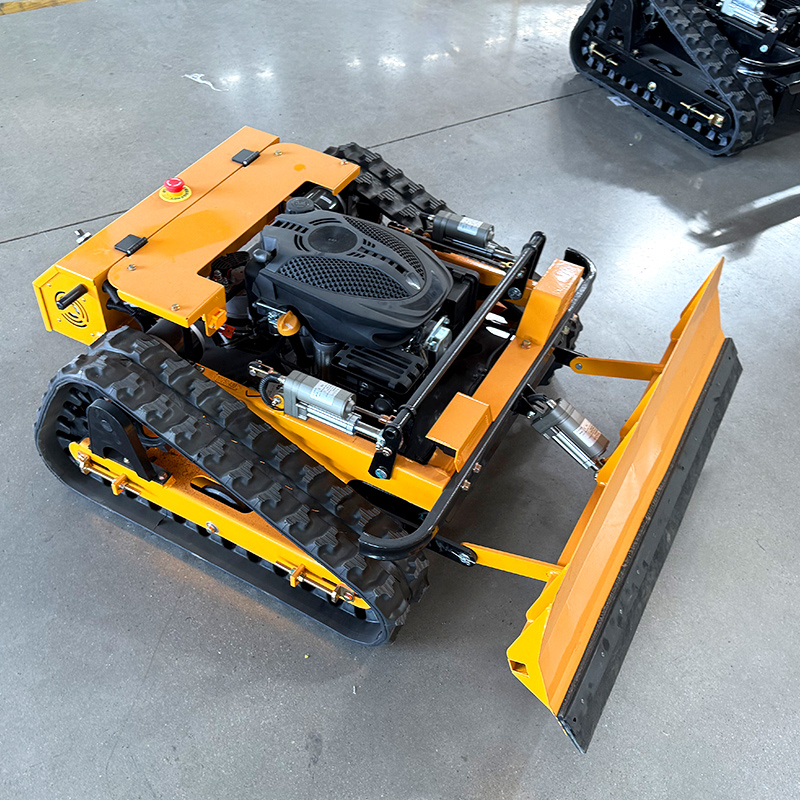 カスタマイズされた芝生クローラーロボットリモートコントロール草刈機芝刈り機