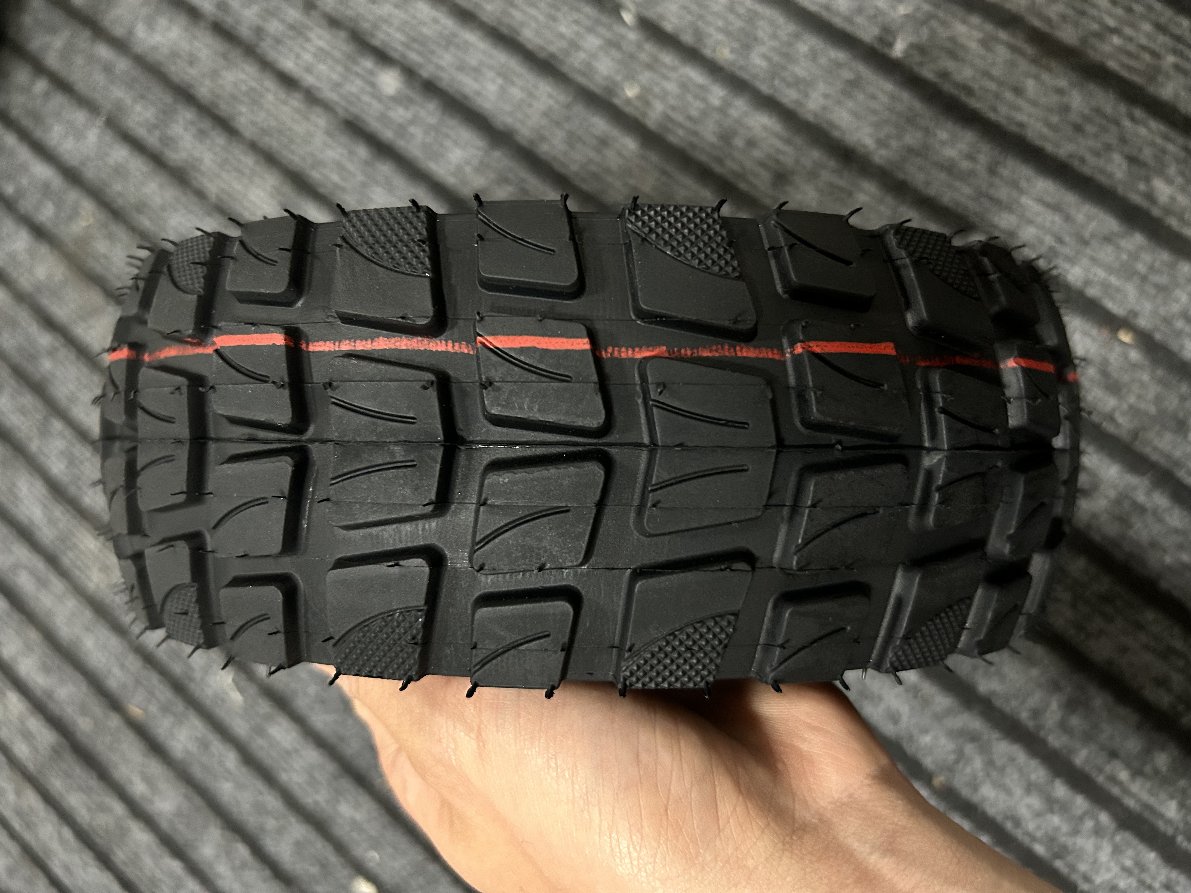 10 インチ アウター タイヤ交換 10x2.75-6.5 チューブレス オフロード タイヤ 耐摩耗性 デュアルトロン 3 スピードウェイ 5 電動スクーター用