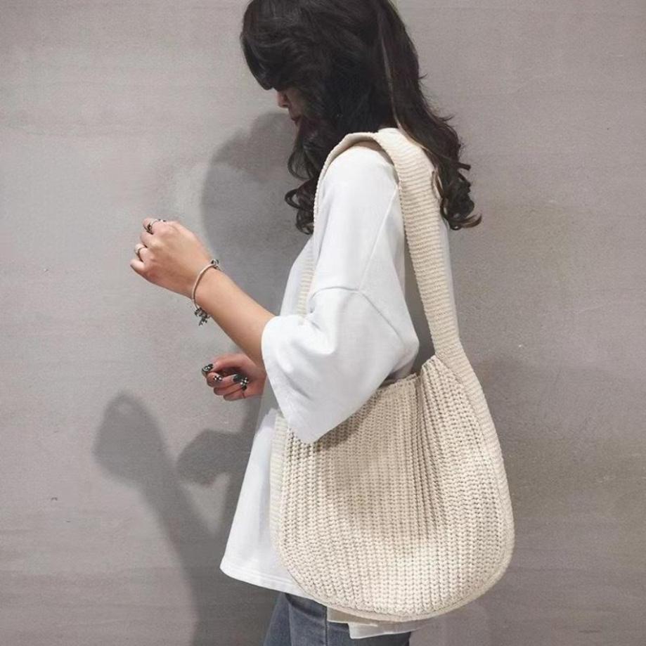 新しい女性ショルダーバッグ大容量かぎ針編みバッグファッション新しいニットハンドバッグ女性のショッピングバッグ中空織トートバッグ