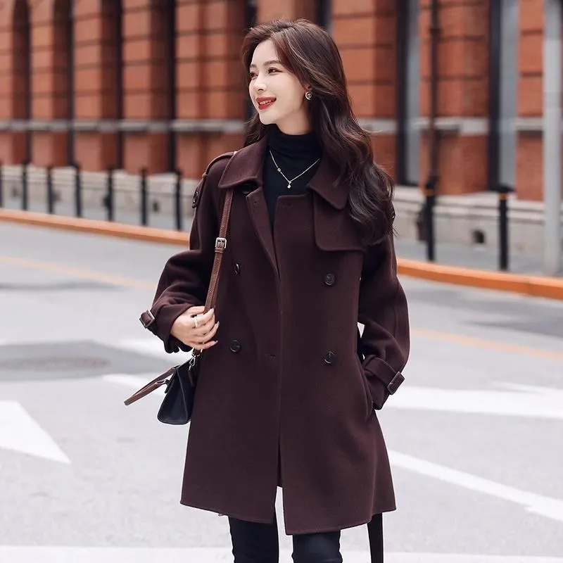 高品質ウールコートの女性のロング 2025New 秋冬韓国ルーズ生き抜くショートブラウンオーバーコート厚いウールジャケット女性