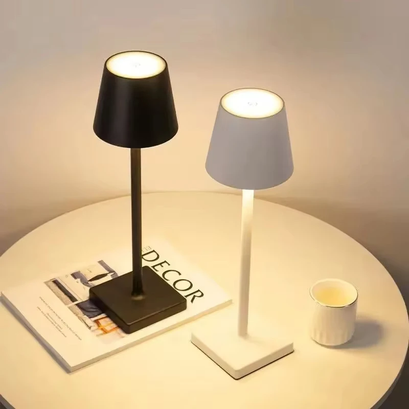 LED デスクランプ充電式テーブルランプ 3 レベル調光可能なバーレストラン雰囲気ワイヤレスタッチランプ防水 Led ライト
