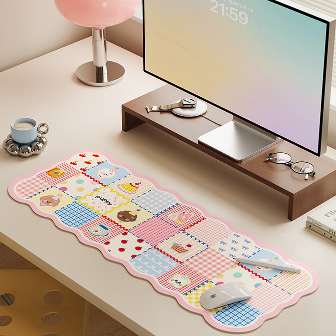 漫画かわいいデスクパッドオフィスデスクマットプロテクター PU 防水マウスパッドキーボードゲームデスクトップアクセサリーかわいいマウスパッド