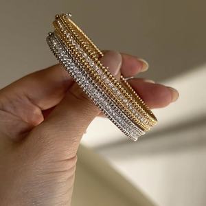 クラシックデザイン 18Kゴールドブレスレット 豪華なフルダイヤモンドブレスレット きらめくブレスレット おしゃれなレディースゴールドジュエリーギフト ダイヤモンドブレスレット