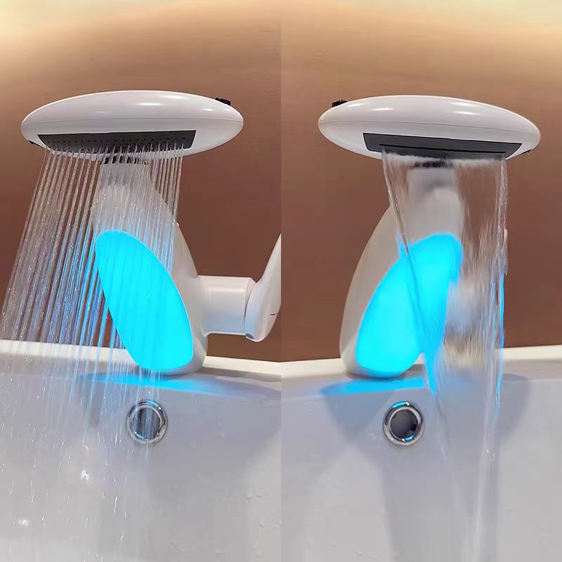 バスルーム LED マルチカラー ペンギン アンビエンス アート シンク蛇口 冷水と温水付き、かわいい引き出し式シャワータップ トイレ