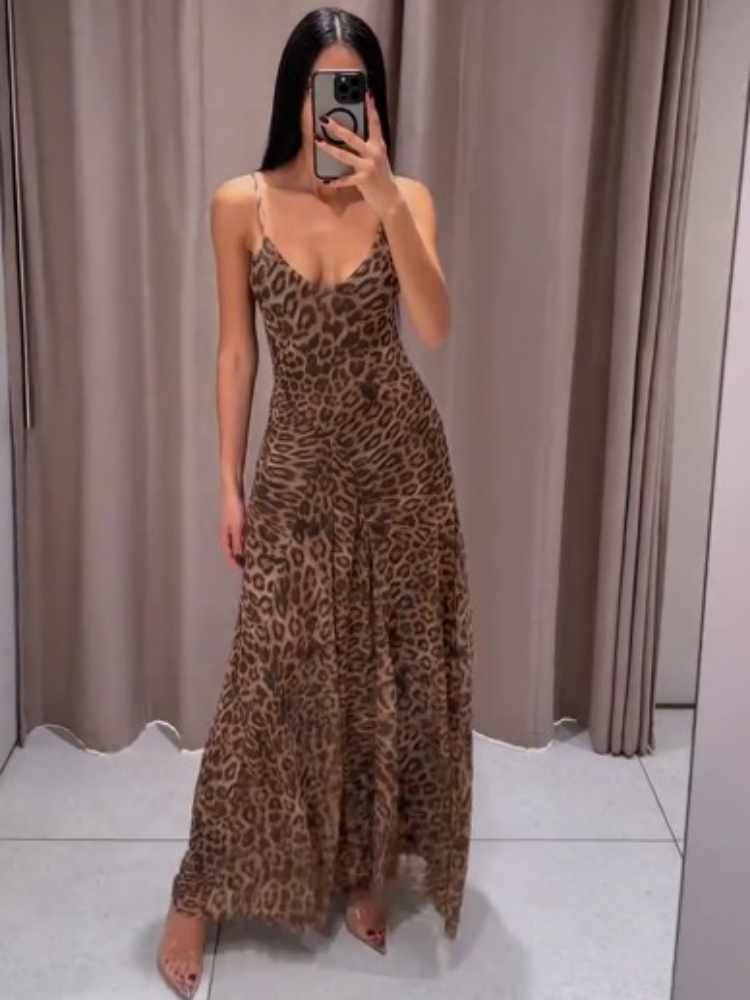 ヴィンテージシックなヒョウプリントスリング Vestido 女性カジュアル背中プリーツルーズフィット倍スパゲッティストラップドレス休暇ビーチウェア