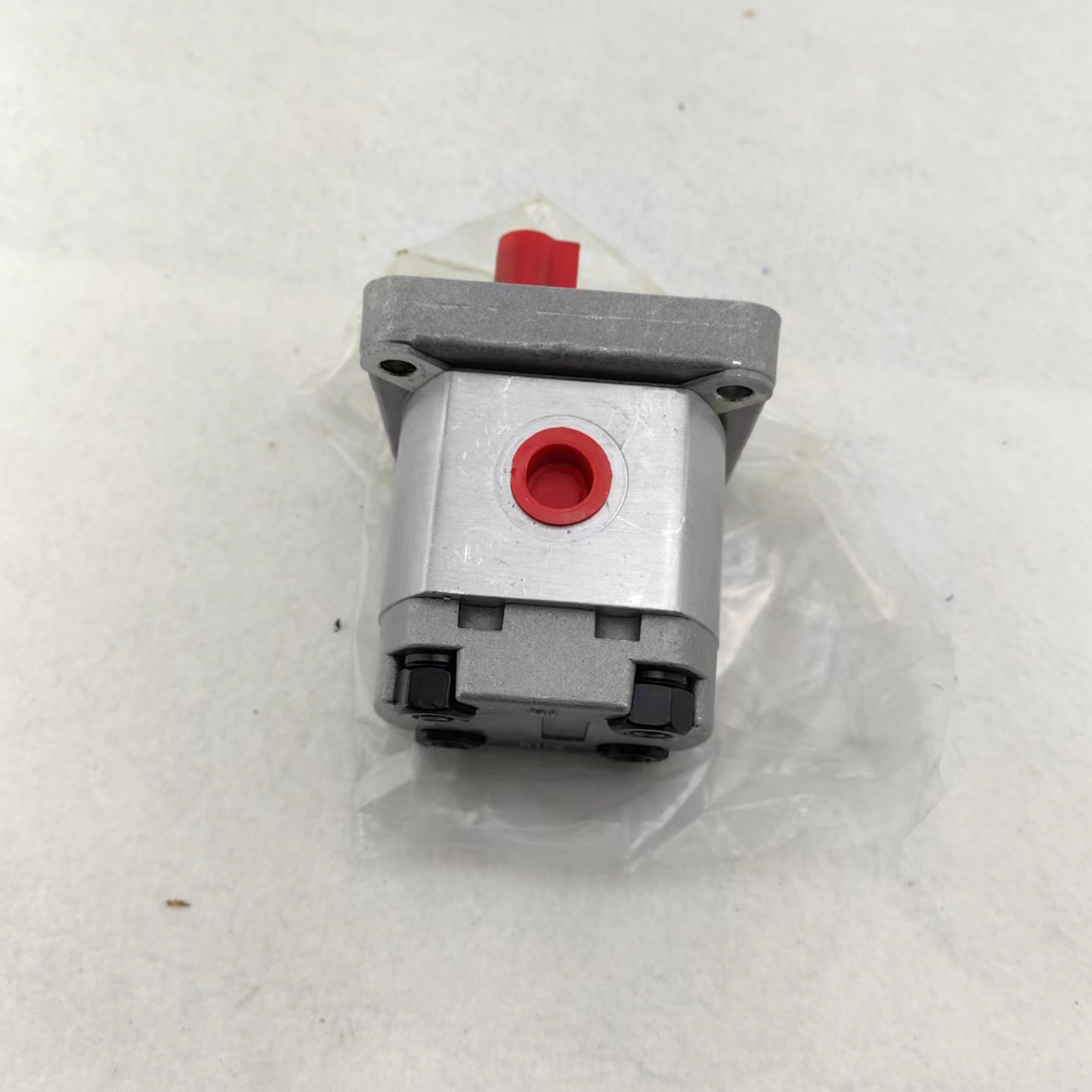 油圧オイルポンプギアポンプ HGP-1A-F1RX4B HGP-1A-F2RX4B HGP-1A-F3RX4B HGP-1A-F4RX4B 4 穴取り付け