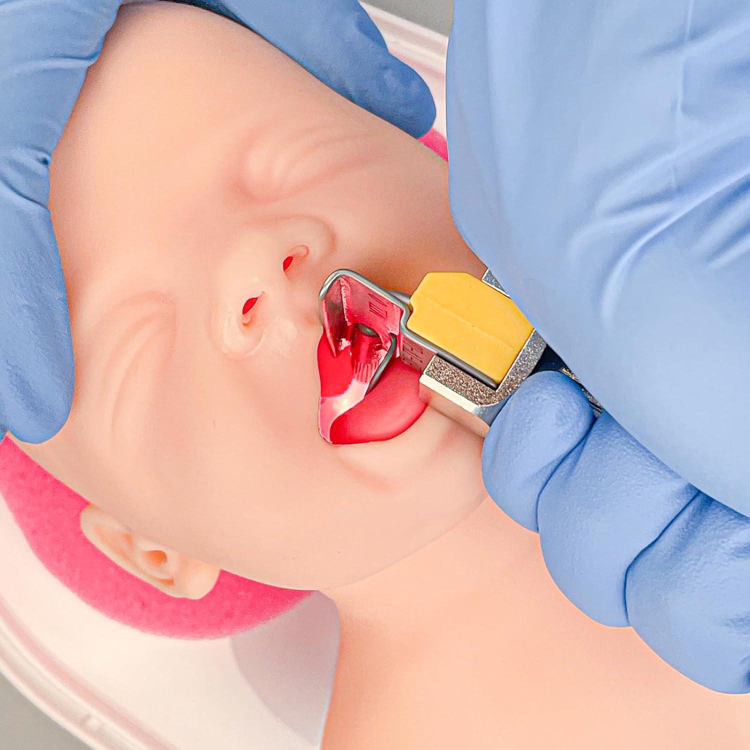 幼児気道挿管マネキンヘッド新生児気道管理シミュレータ小児挿管マネキン