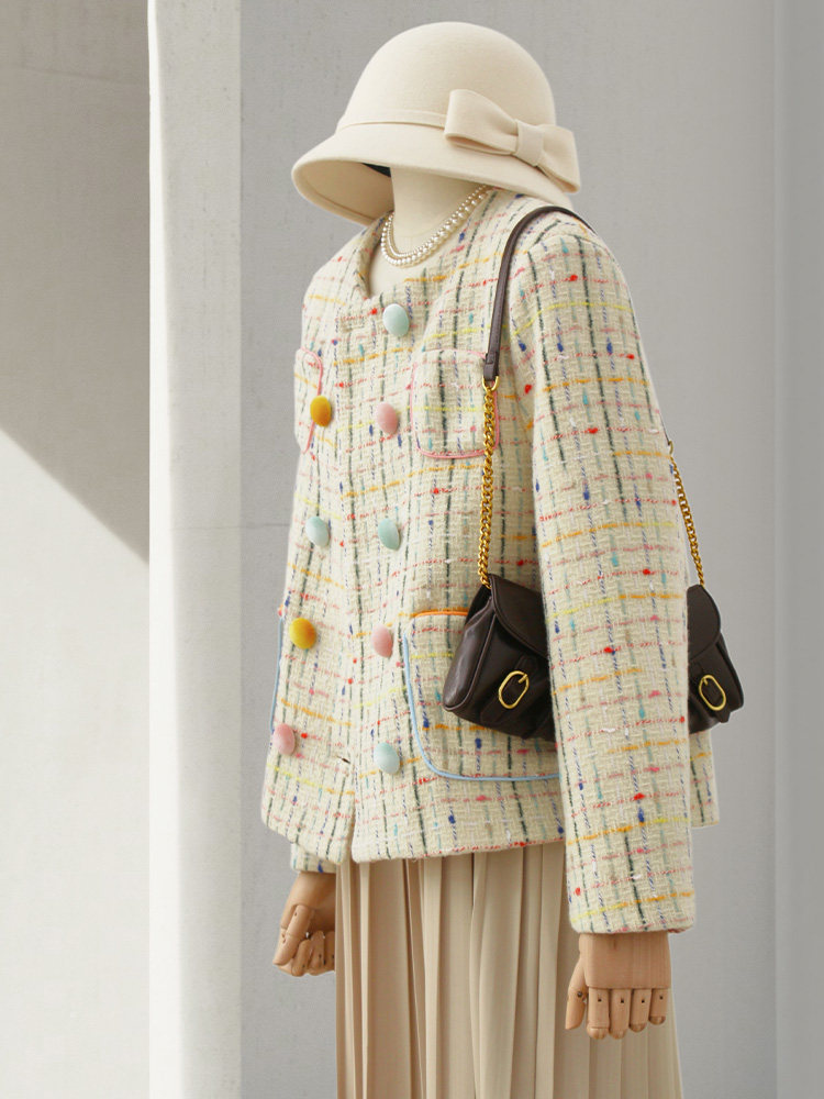 女性スパンコール刺繍ジャケット夏の高級レースメッシュパッチワーク日焼け防止長袖軽量コートファッショントップ