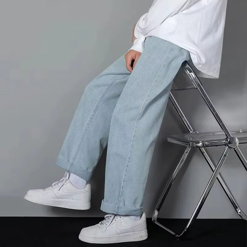 男性シンプルなストレートレッグカジュアルジーンズ男性だぶだぶの韓国のファッションデニムパンツ基本的な若者の人気の日常の作業服デニムパンツ