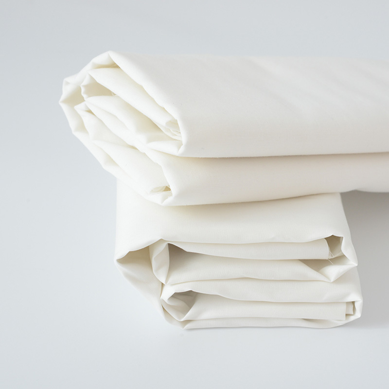 糸 20 × 20 密度 60 × 60 ホワイト綿 100% 衣服生地メートル単位でコットンキルトカバーシート生地高品質の布