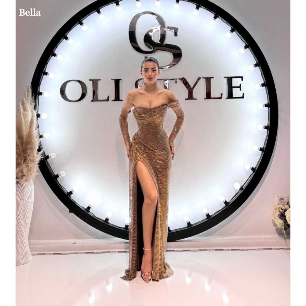 Bella カスタマイズされたシャンパンサイドスリットローブドソワレワンショルダースパンコールノースリーブイブニングドレス床の長さのウェディングドレス