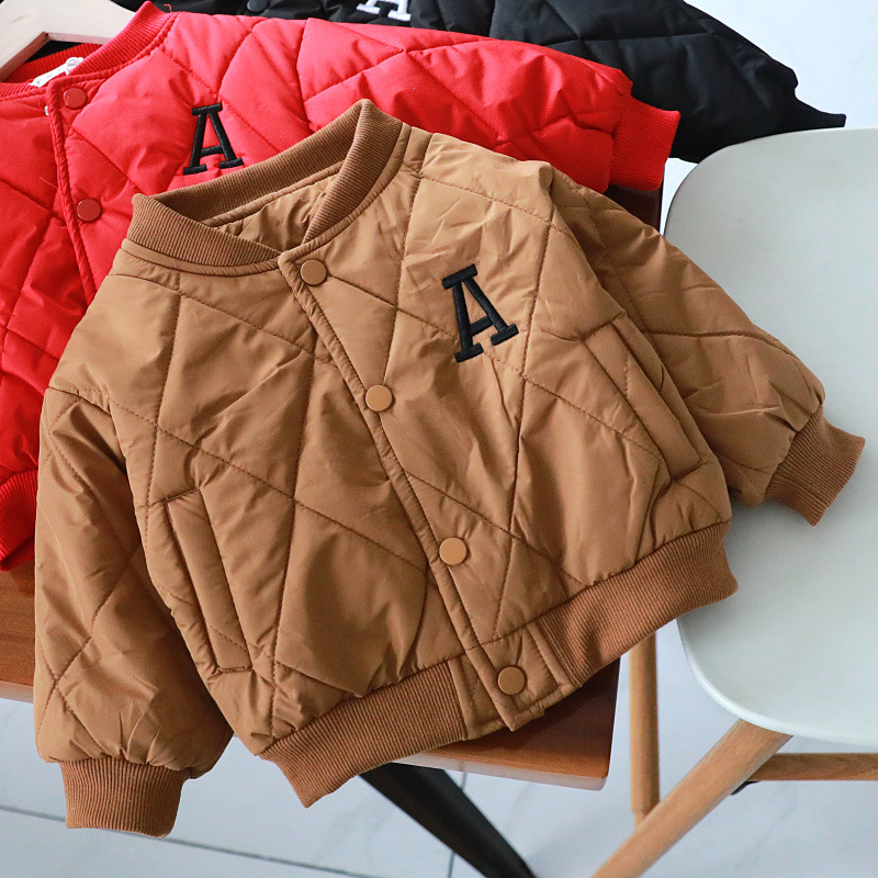 新しい子供冬のジャケット男の子用コートスーツ暖かい男の子コート厚みのベルベットジャケットベビー服ソフトカジュアル男の子コート