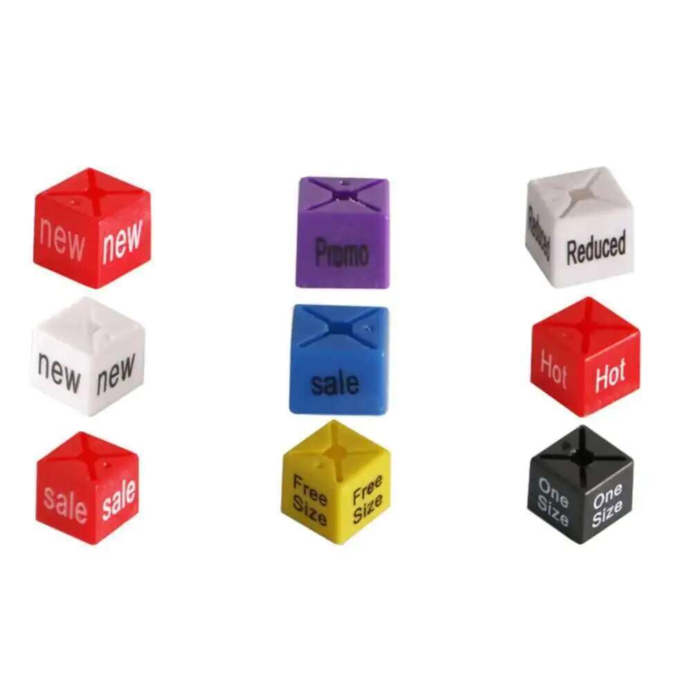 着色されたプラスチックサイズマーカーホット販売 Perprinted 衣類ラベル正方形サイズマーカータグハンガー 20 個