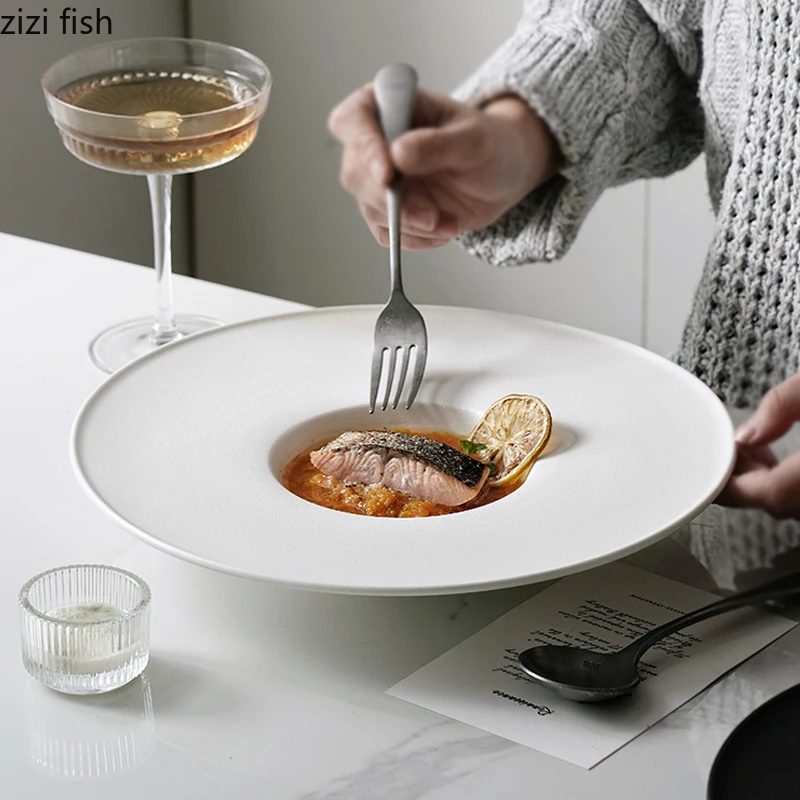 黒、白の麦わら帽子プレートセラミック食器濃厚なスープ皿デザート点心皿パスタプレートサービングプレートシンプルな食器