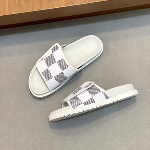 高級本革製メンズサンダル工場直送・迅速発送・高品質・オリジナルデザイナーブランドのメンズスリッパ