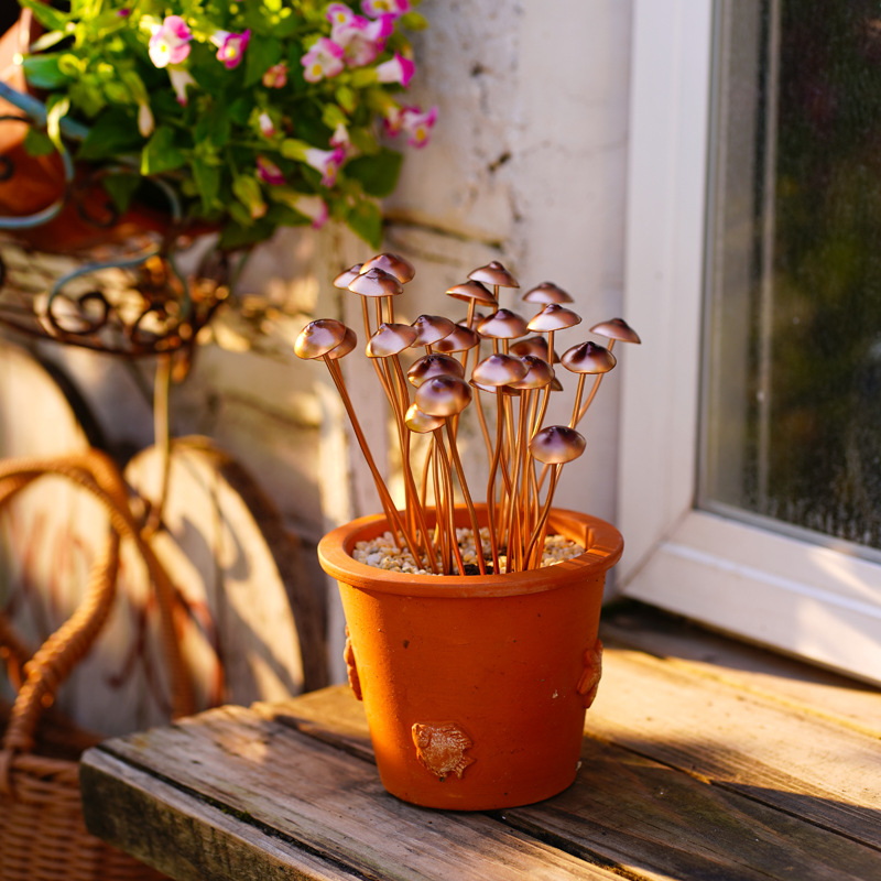 Mushroom Metal Decorative Garden Stakes Perfect for Outdoor Spring Decor decoración y accesorios de mesa декор для дома