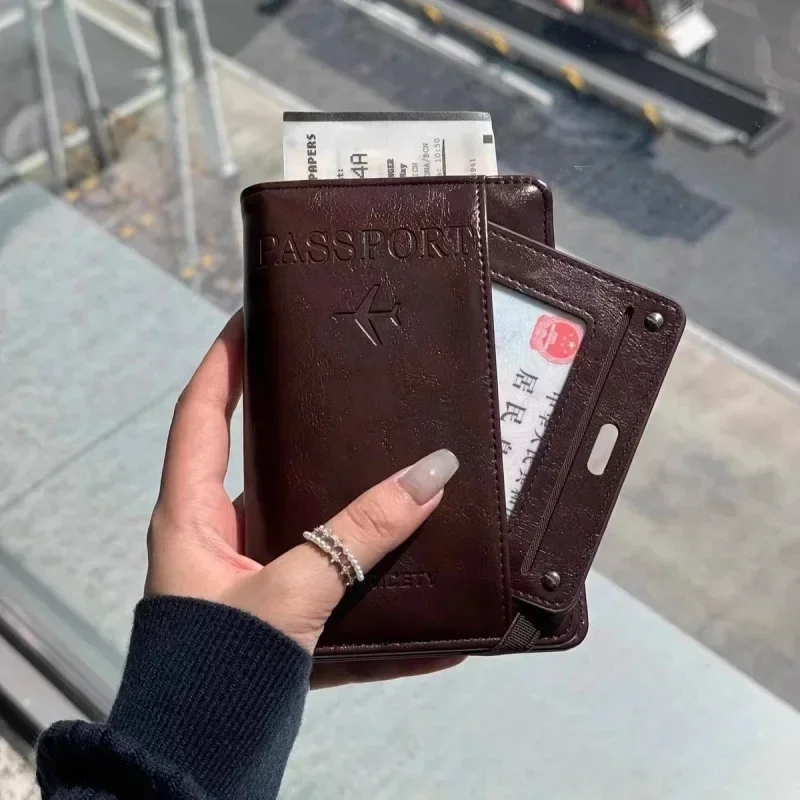 日常にも旅行にも使えるエレガントなパスポートウォレット - RFIDブロック付きのスタイリッシュなドキュメントケース、高級カード収納パスポートウォレット