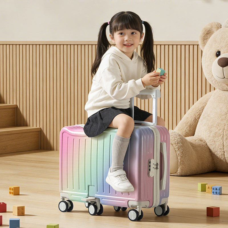グラデーションカラーの子供用荷物は、カップホルダーとコンビネーションロック付きの小さな旅行搭乗ボックスに乗ることができます20/22インチのスーツケース子供用