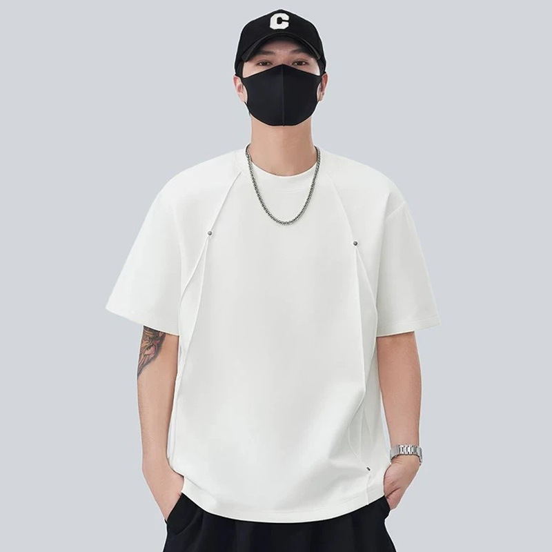 三次元解体プリーツリベット固体吸湿発散性半袖 Tシャツメンズ夏の新しい緩いカジュアルな空気