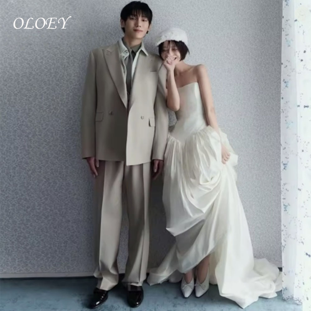OLOEY カスタマイズされたストラップレスの韓国の結婚式のスナップドレスコートトレインブライダルパーティードレス 2026 花嫁の日本の結婚式のパーティードレス