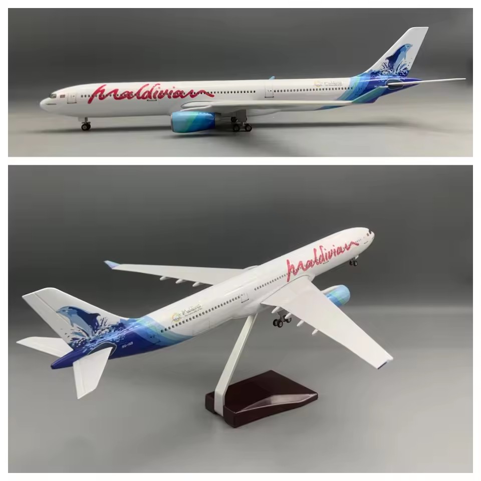 モルディブ飛行機おもちゃモデル A330 47 センチメートル大人楽しい Led ライトホイールグッズミニチュア航空機航空ディスプレイ用