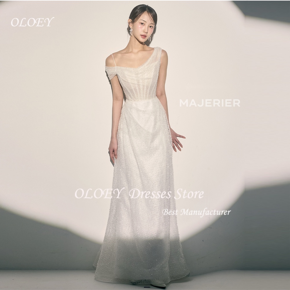 OLOEY 2026 キラキラオフショルダー韓国ウェディングドレスグリッターボートネック A ラインフロアレングス光沢のあるパーティー花嫁ドレス