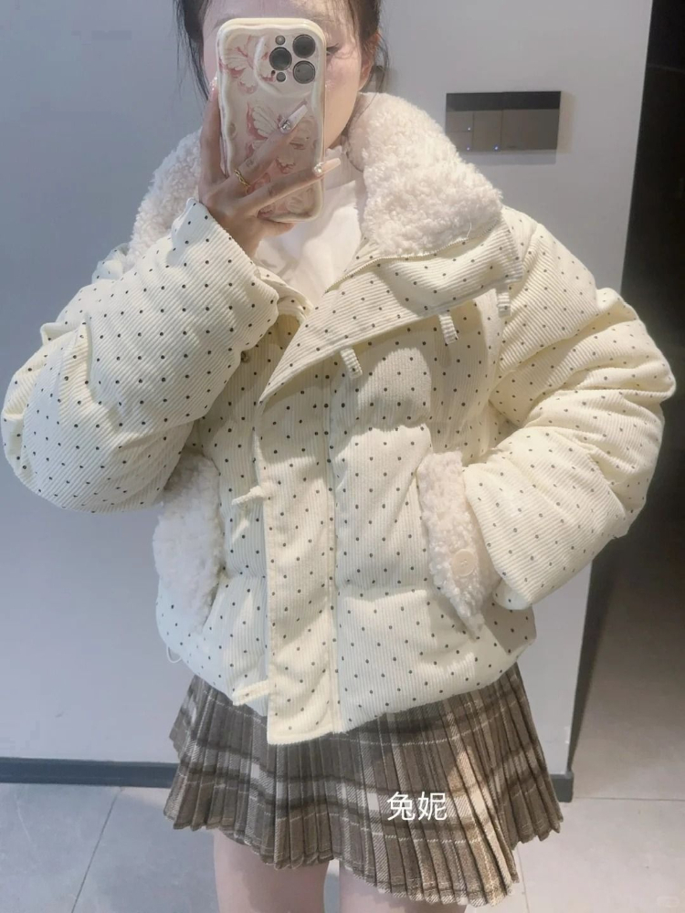 甘い水玉パーカー女性の冬ゆるいカジュアル厚みボタンパッチワークふわふわコート韓国のファッション毛皮の襟女性生き抜く