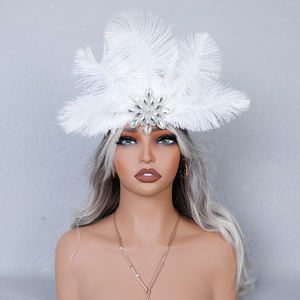 Adjustable feather headpiece, suitable for theater and role-playing; a costume prop symbolizing respect; made with feathers; comfortable; customizable in color and size