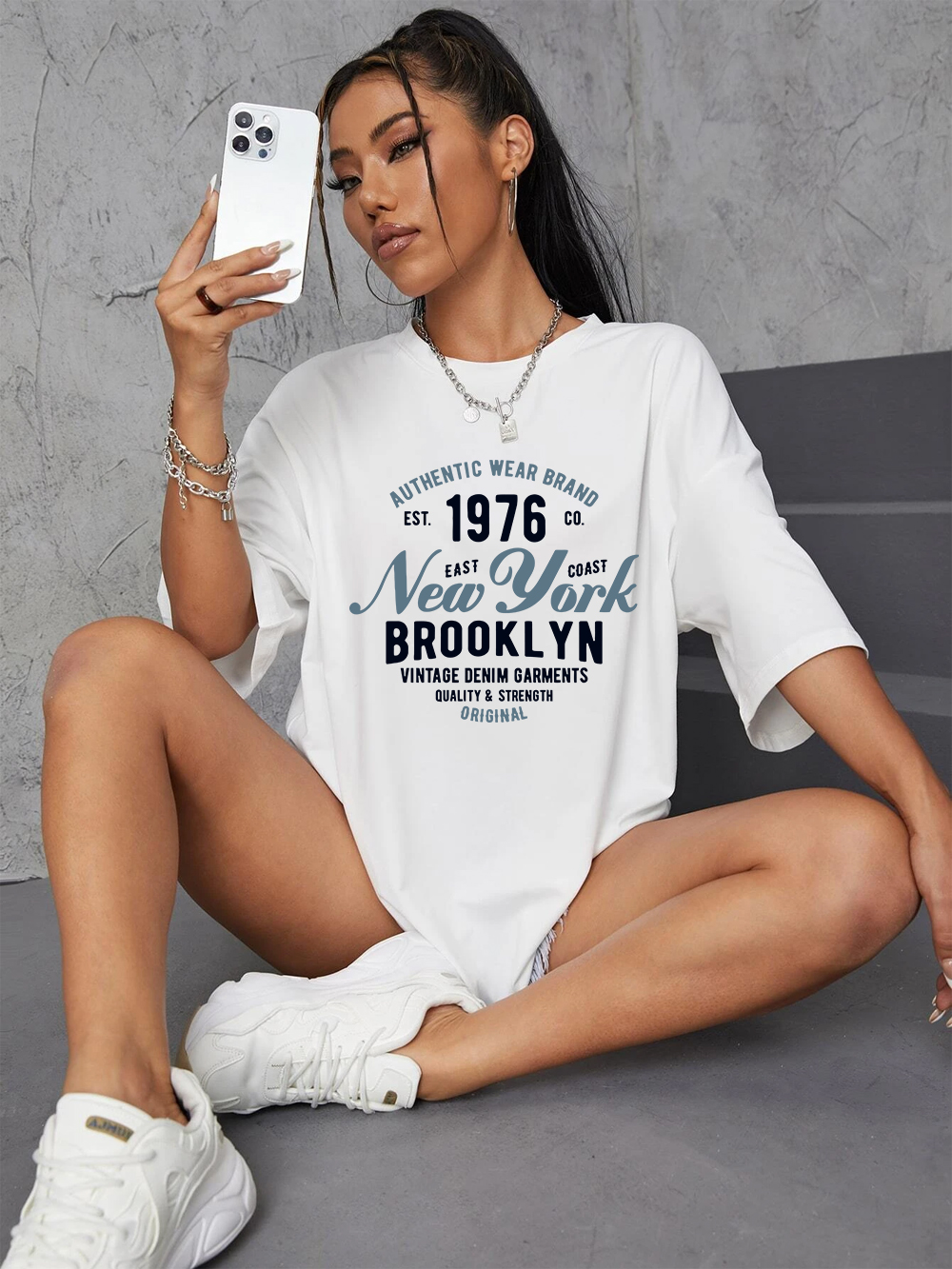 ニューヨークブルックリン東東部 1976 レタープリント Tシャツ女性の綿の夏トップスソフトルーズ O ネック半袖 Tシャツカジュアルな服