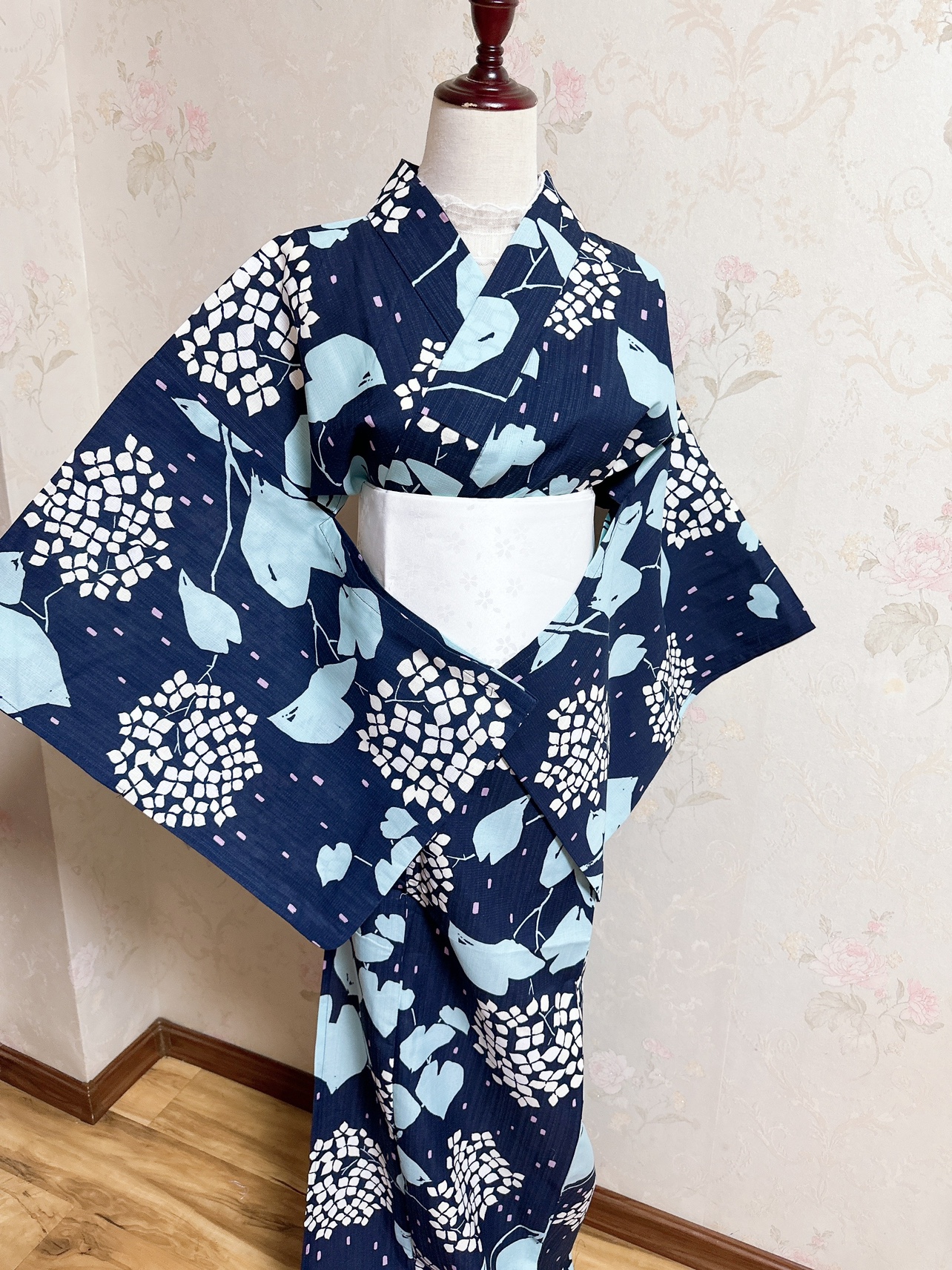 女性用日本の浴衣 着物 - 伝統的な綿の写真撮影可能伝統的なデザイン、豊富な色