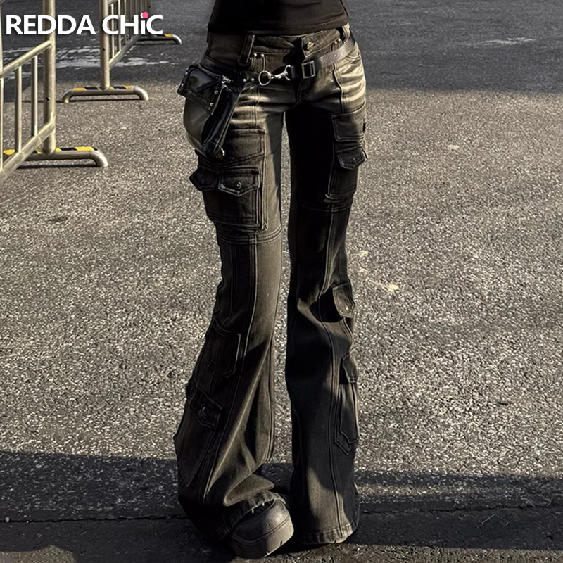 REDDACHiC 黒ローウエストカーゴジーンズ 2000 年代のユーズド加工ひげマルチポケットストレッチブーツカットパンツ女性レトログランジストリート