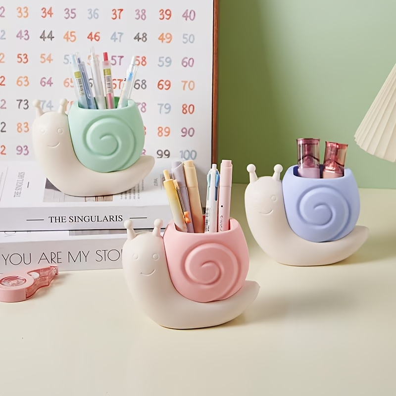 1PC 漫画カタツムリペンホルダーデスクトップオフィスペンカップ高価値文具収納ボックス少年少女化粧ブラシ収納